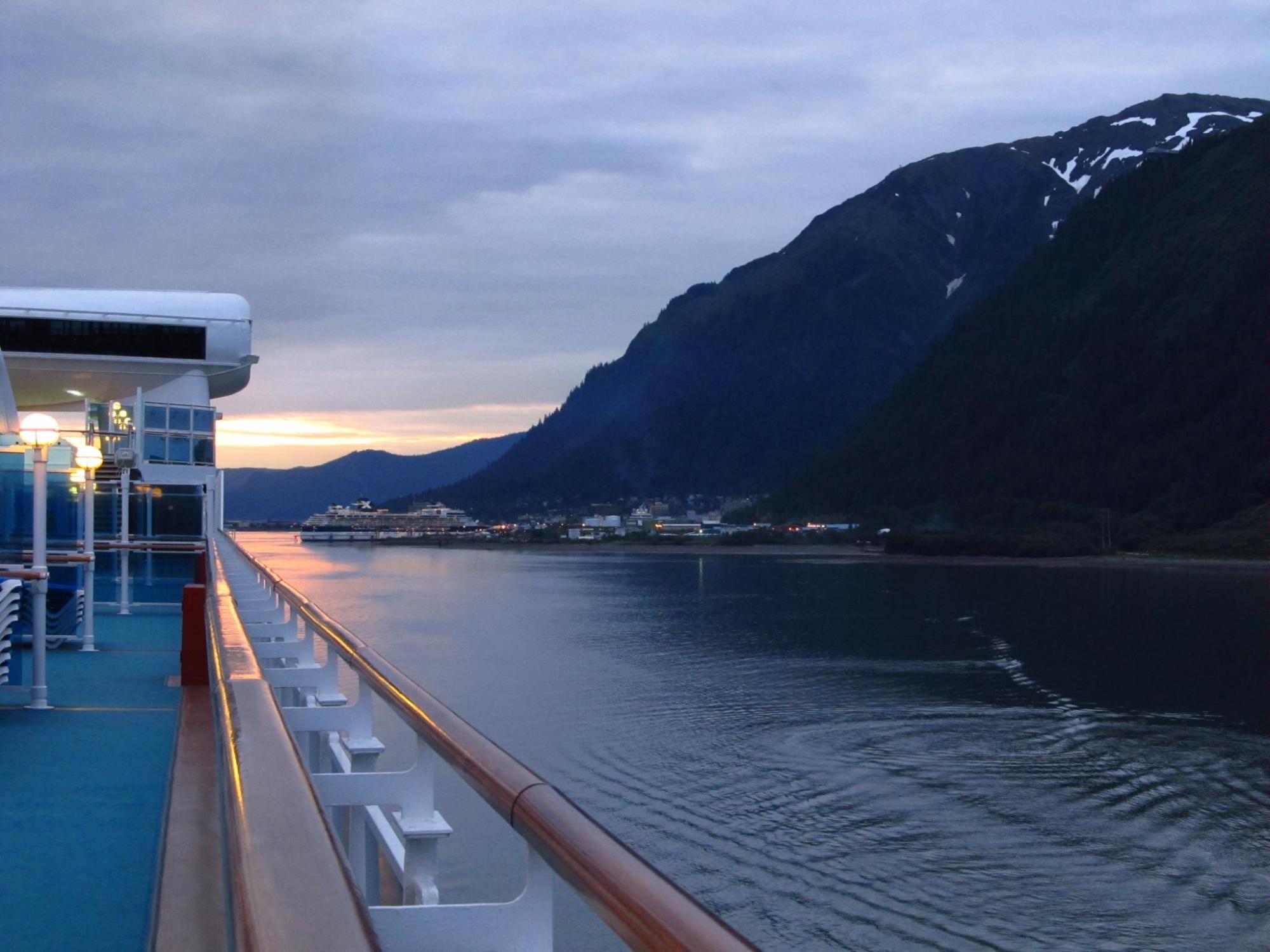 6954671117_806556881d_k A cruise ship in the Gastineau Channel
